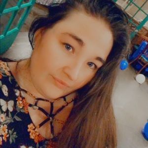 Meet your Posher, Nichole